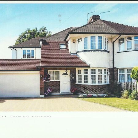 Comfy Room Well Located London Exterior photo